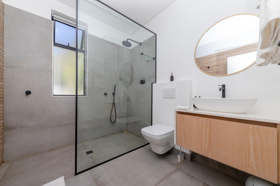 To Let 3 Bedroom Property for Rent in Camps Bay Western Cape